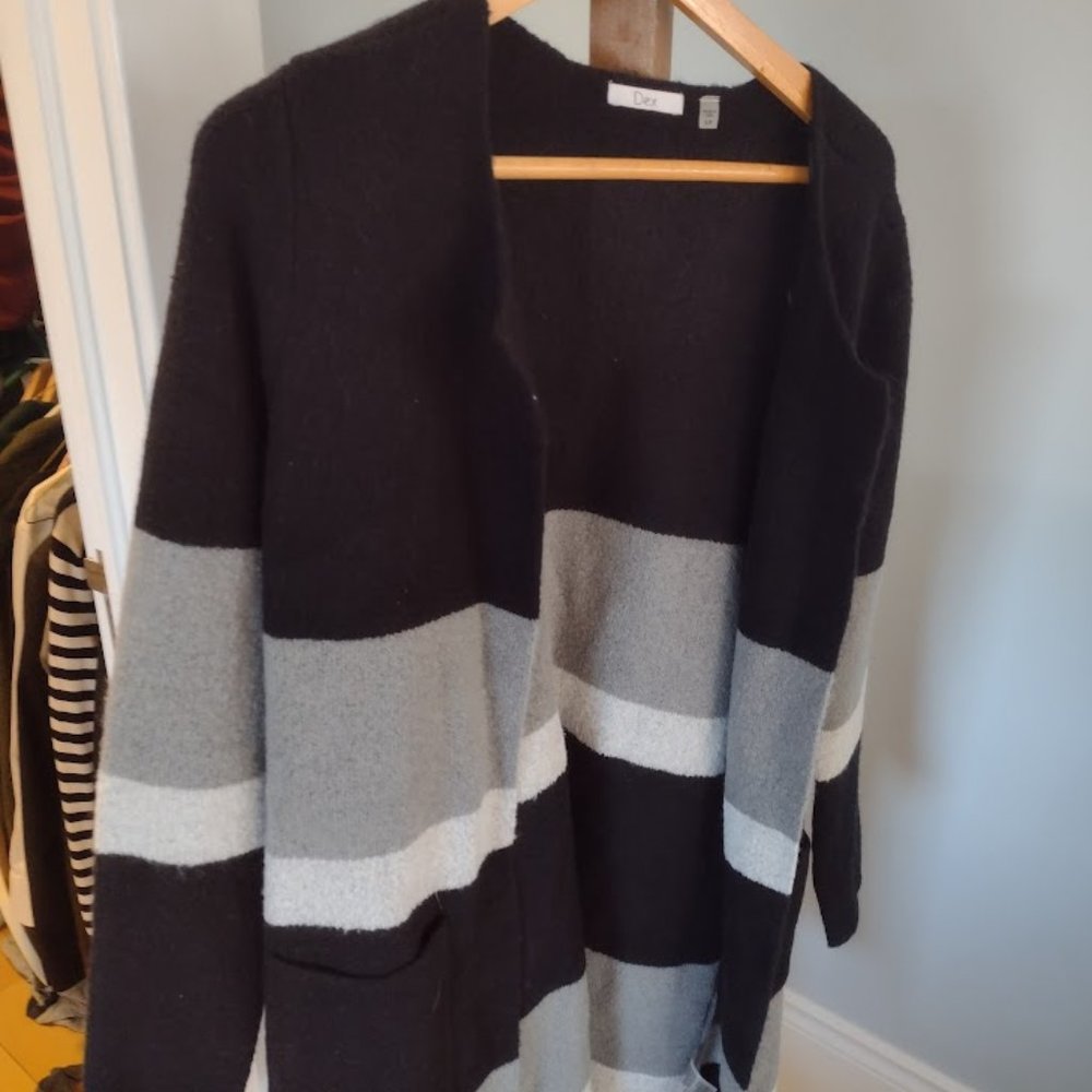 Dex Cardigan (Size small, black, grey)
